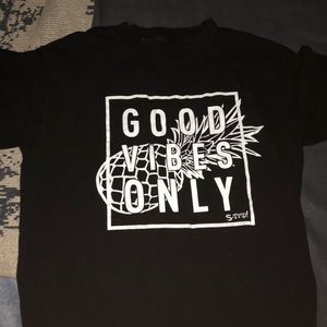 Good vibes only t shirt